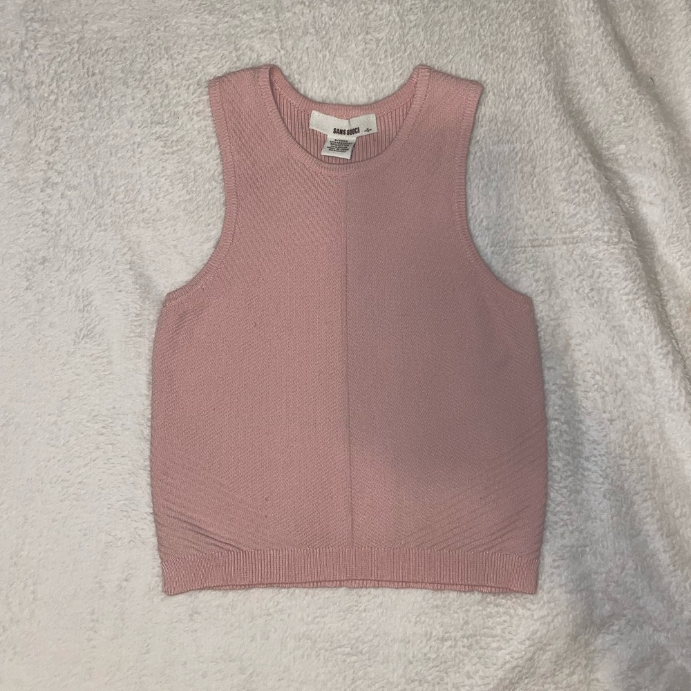 Pink tank top